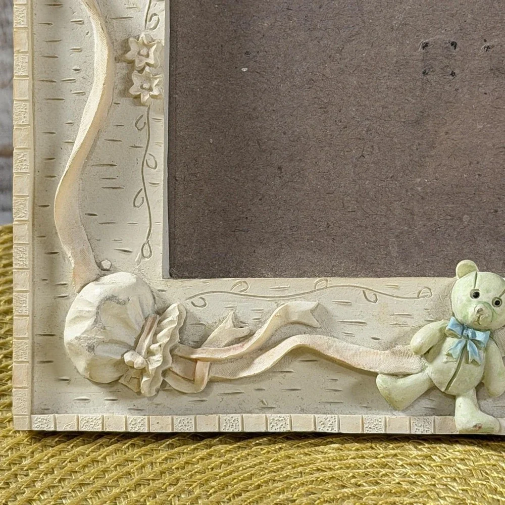 Vintage 3D Photo Frame Baby Nursery Bear Duck Teapot Clothes 4*6 Picture 1980's